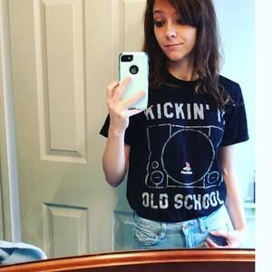 Meet your Posher, Sandra